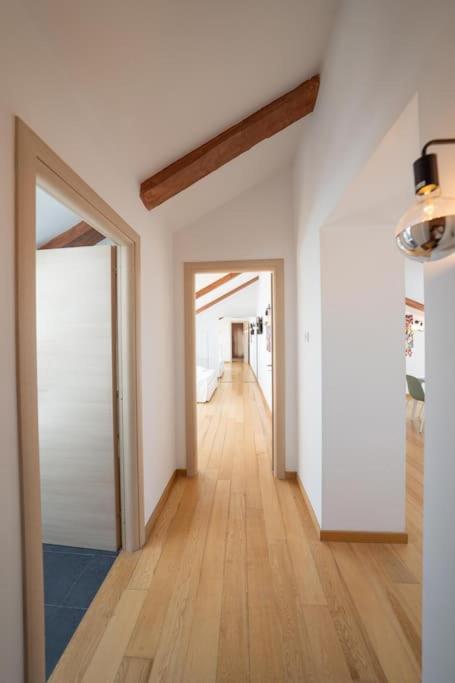 Apartment Mansarda Sky By Dimorra *